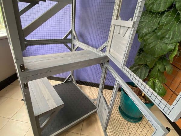 Tower Portable Cat House - Floor and shelves