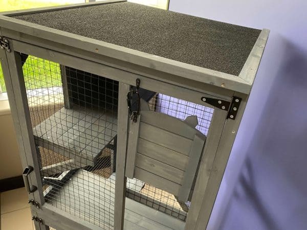 Tower Portable Cat House - Waterproof aspahlt roof